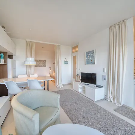 - Haus L, App 0l0506 * هايليغنهافن